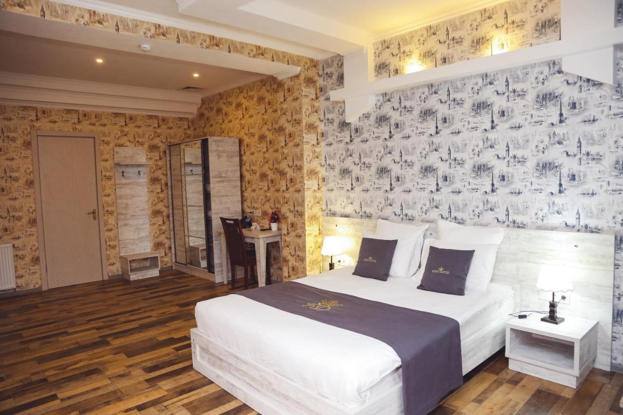 Hotel King David The Builder Кутаиси Екстериор снимка