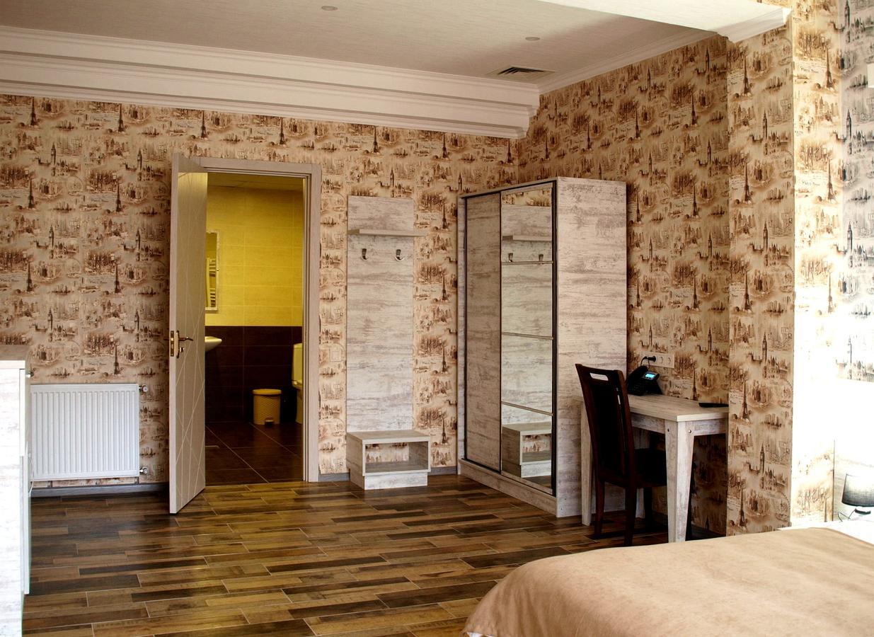 Hotel King David The Builder Кутаиси Екстериор снимка