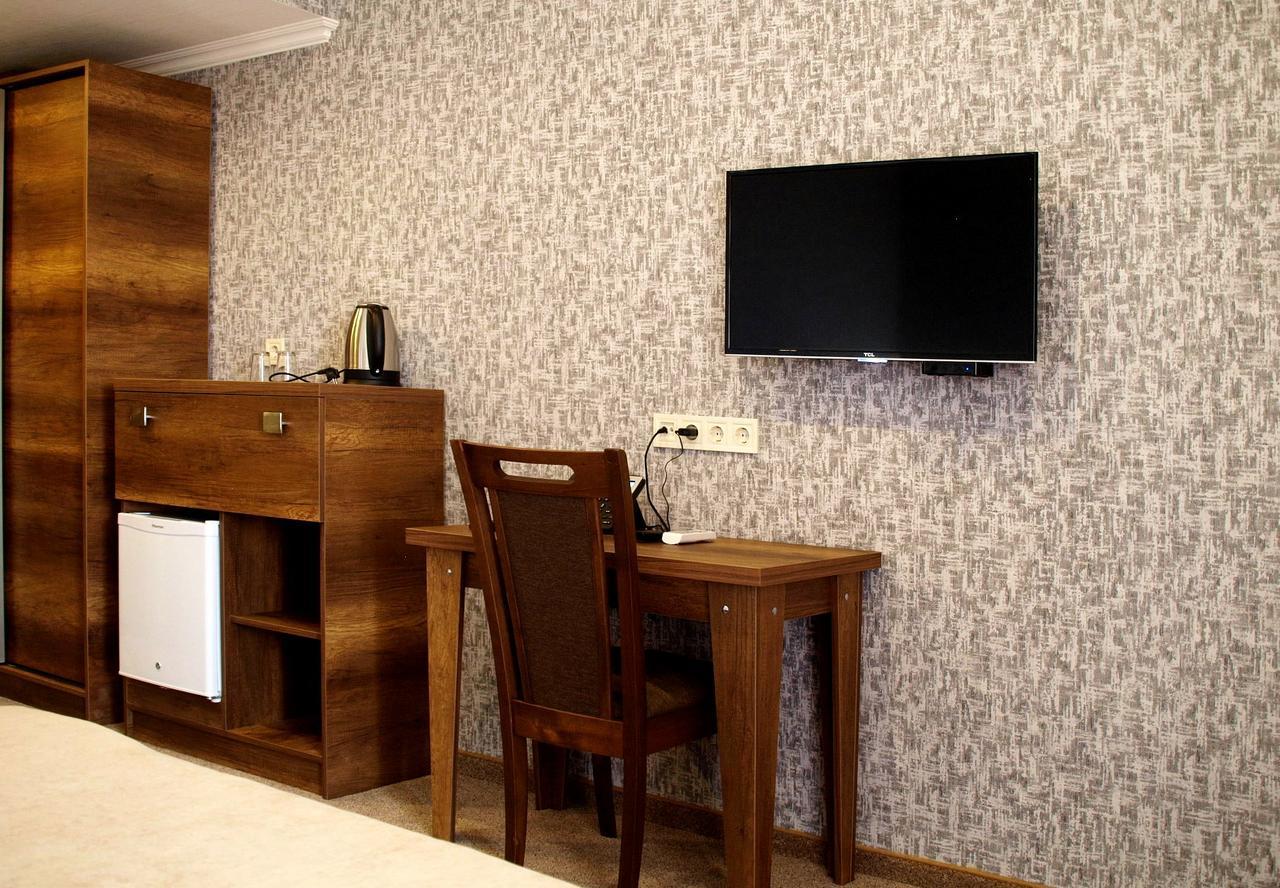 Hotel King David The Builder Кутаиси Екстериор снимка