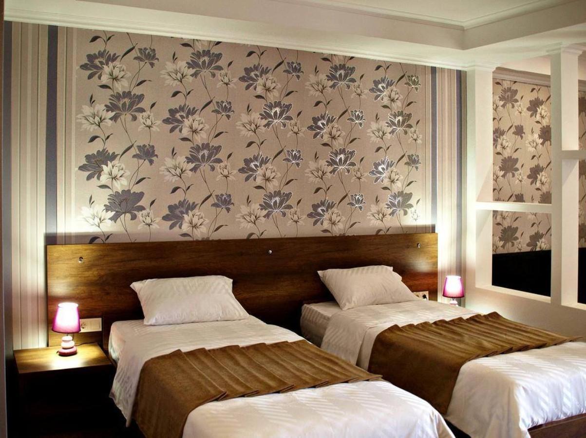Hotel King David The Builder Кутаиси Екстериор снимка